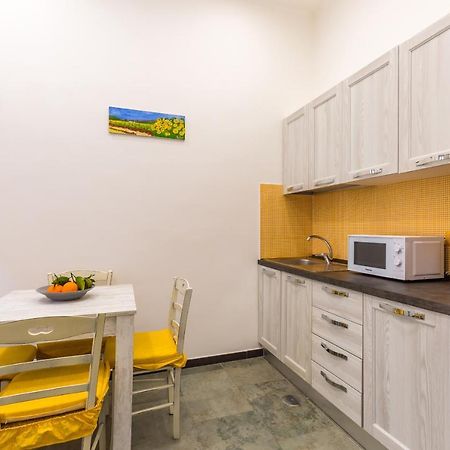 Gelso Complex Studios And Flat By Napoliapartments 외부 사진