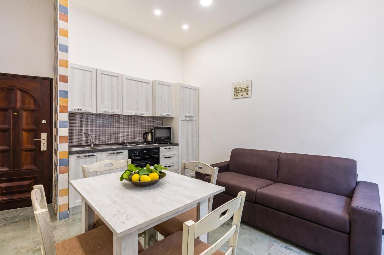 Gelso Complex Studios And Flat By Napoliapartments 외부 사진