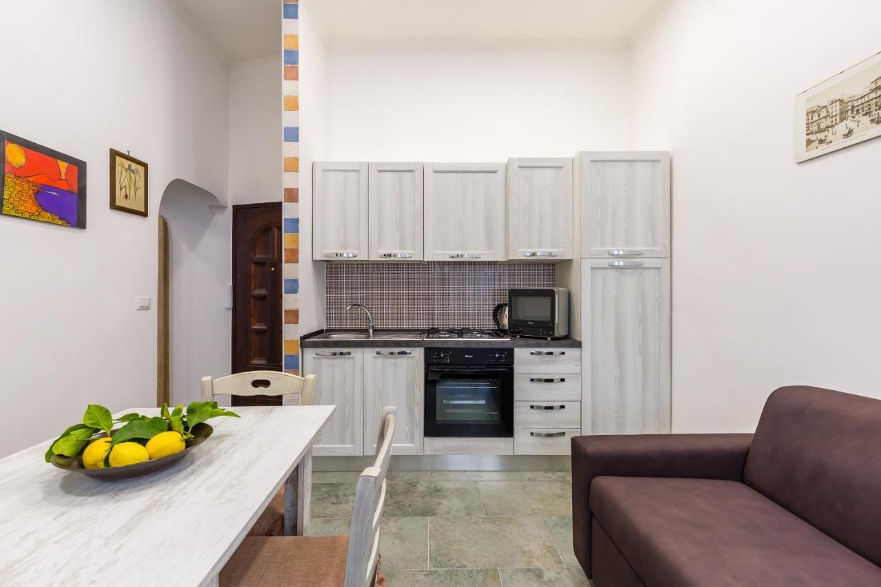 Gelso Complex Studios And Flat By Napoliapartments 외부 사진